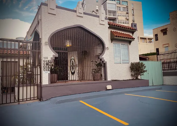 Oasis Inn - One Way Llc San Juan